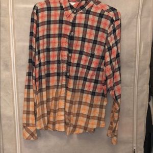 CLOSET CLEAROUT 🌟 Distressed  bleached flannel